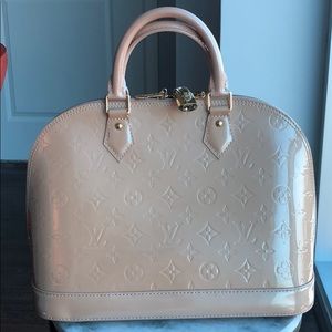 Louis Vuitton Alma